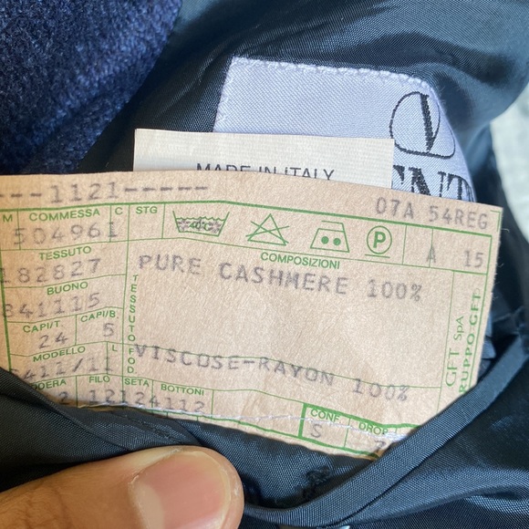 VALENTINO MEN BLAZER, NAVY BLUE COLOR, SIZE 42.5R. - Picture 6 of 13